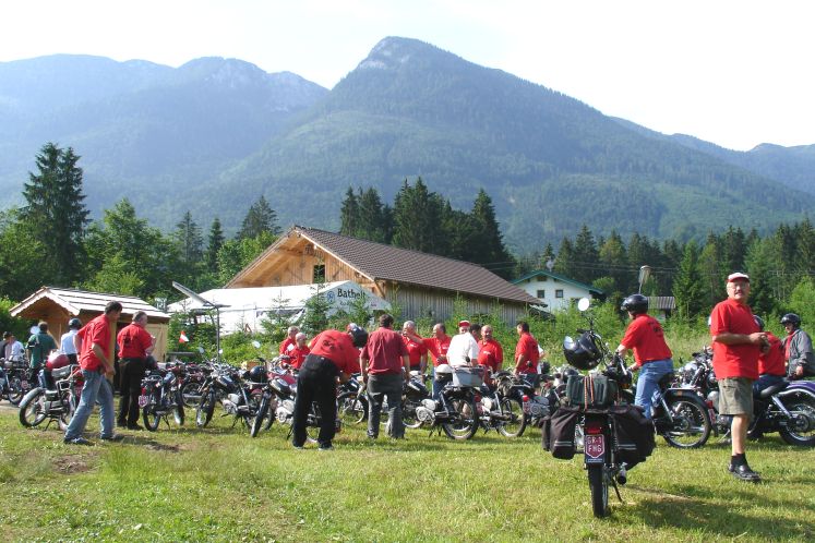 De Puchrijders klaar voor de rondrit