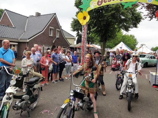 Festeynder Back to the 50s 60s treffen-2.